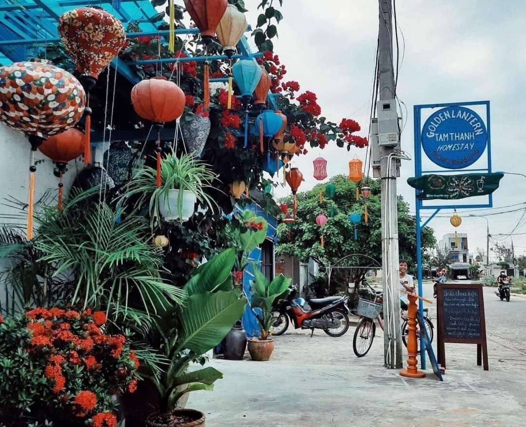 Golden Lantern Tam Thanh Homestay Tam Kỳ Esterno foto