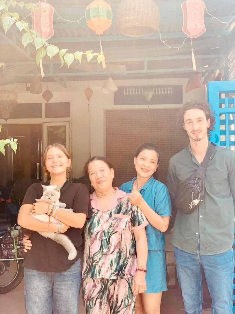 Golden Lantern Tam Thanh Homestay Tam Kỳ Esterno foto