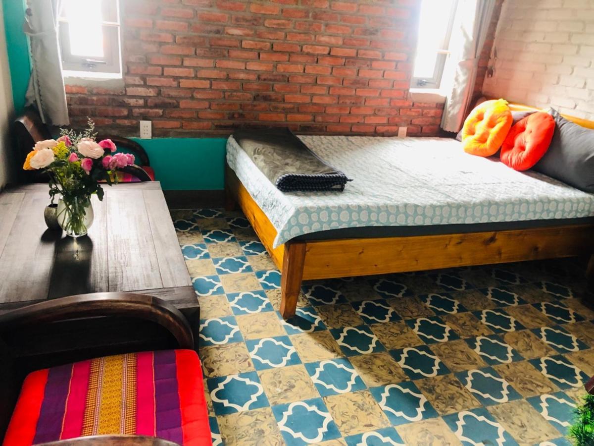 Golden Lantern Tam Thanh Homestay Tam Kỳ Esterno foto